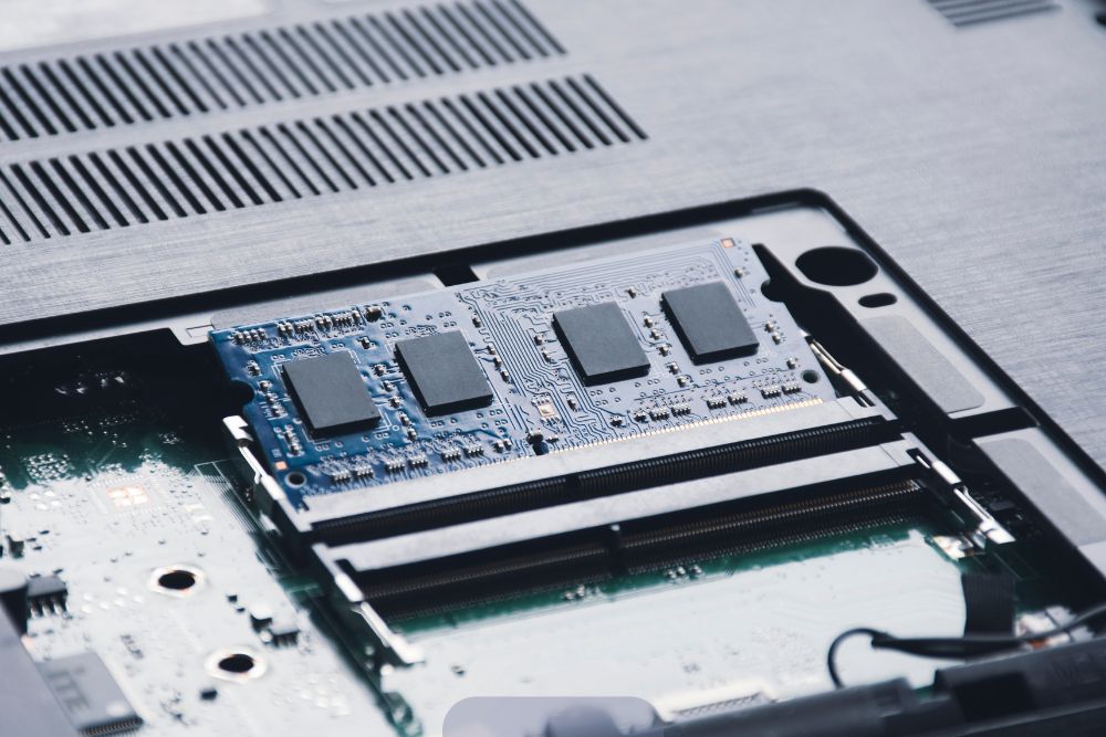 ¿Qué es la memoria RAM de un notebook? ¿Cómo funciona específicamente?