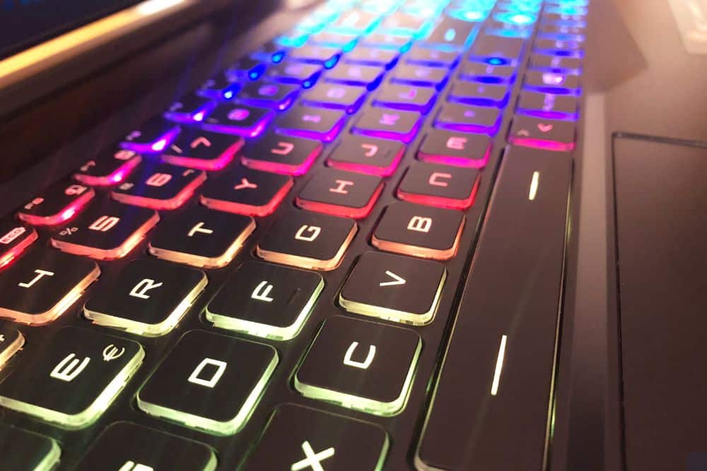una notebook gamer es buena