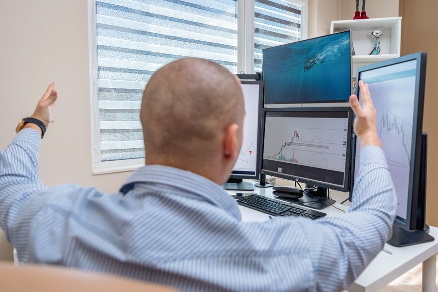 Trader bursátil y fatiga ocular