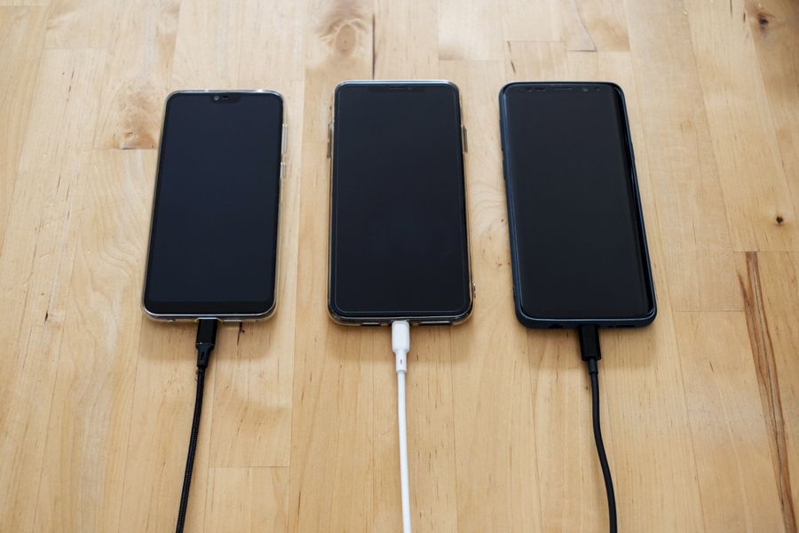 ¿Qué conector necesita el cable correcto para tu celular?