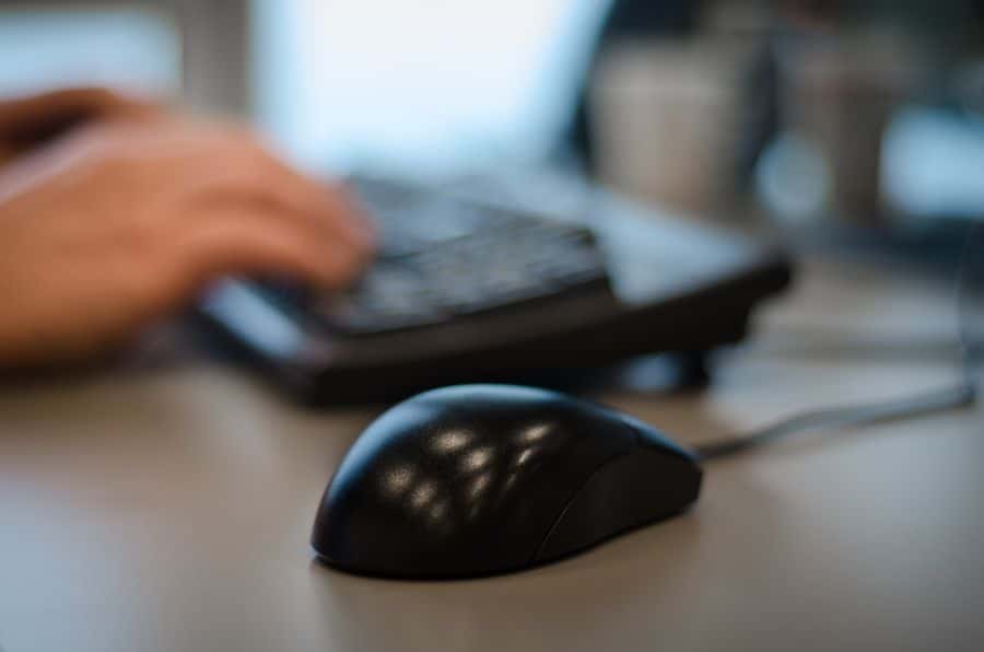 ¿Cómo elegir un mouse según el tamaño de tu mano?